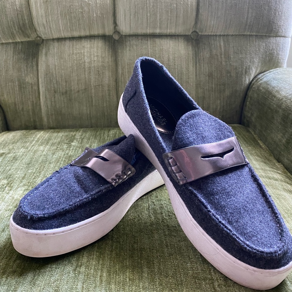 Michael Kors Felted Penny Loafers dark Gray Silver GUC